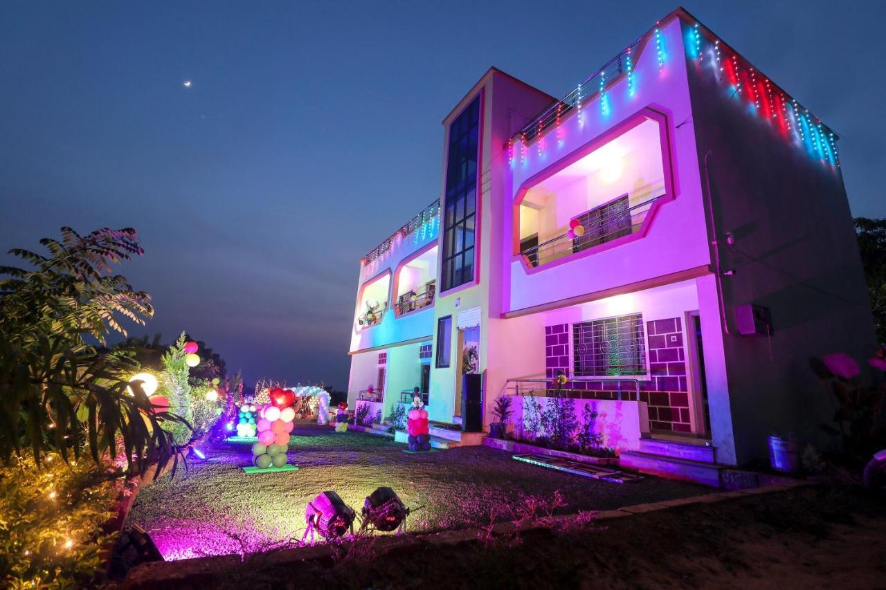 Anand Valley Hotel Panhala Exterior foto